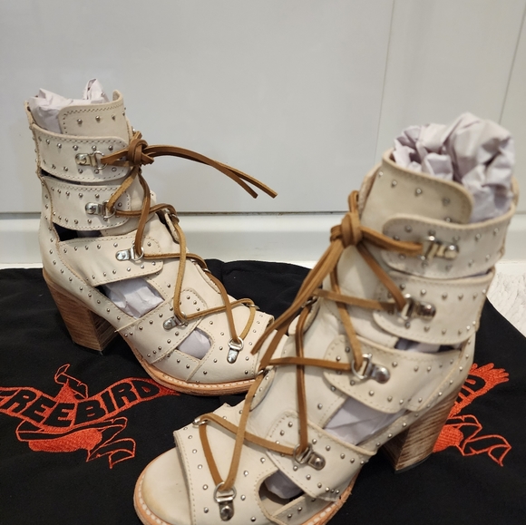 Freebird "Brandy" Size 8 - Picture 6 of 8